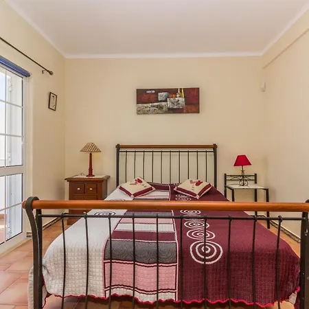 Girassol Holiday home