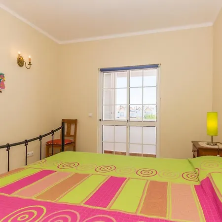 Holiday home Girassol *